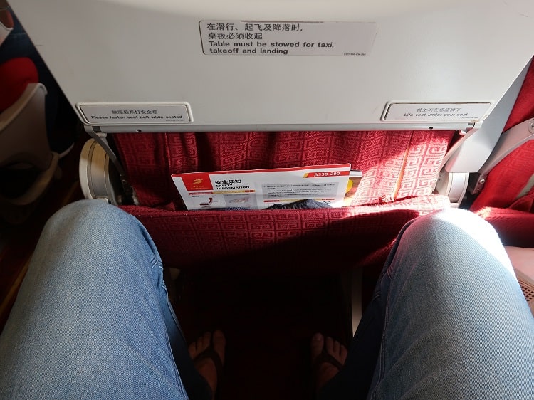 leg room on economy flight