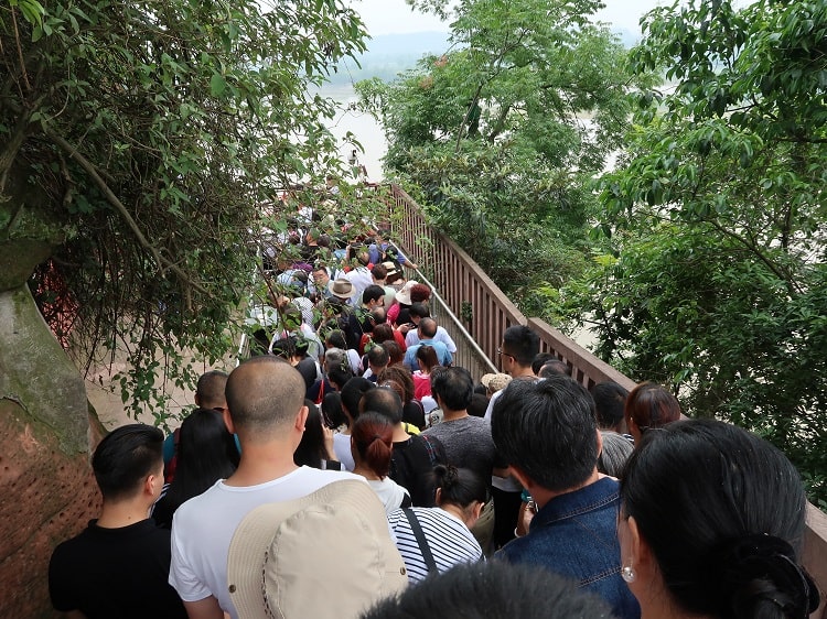 Crowded staircase at Giant Buddha Leshan