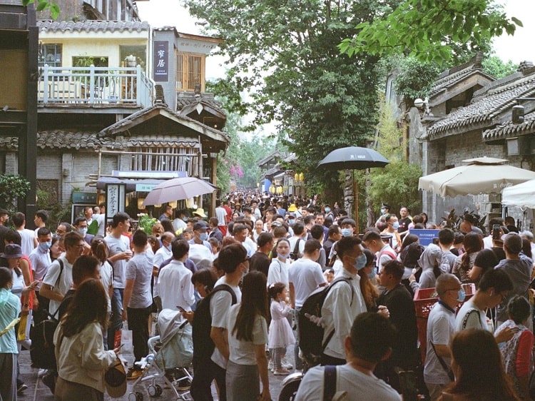 crowded China