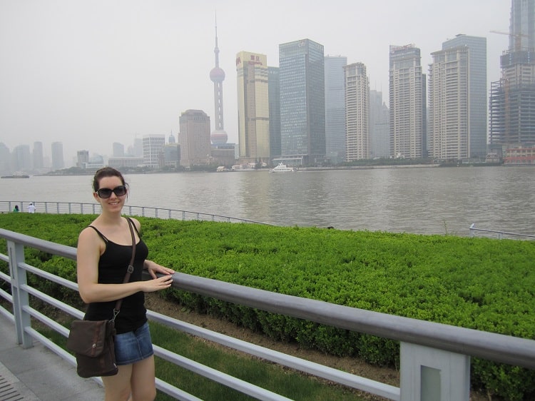 tourist in shanghai near skyscrapers