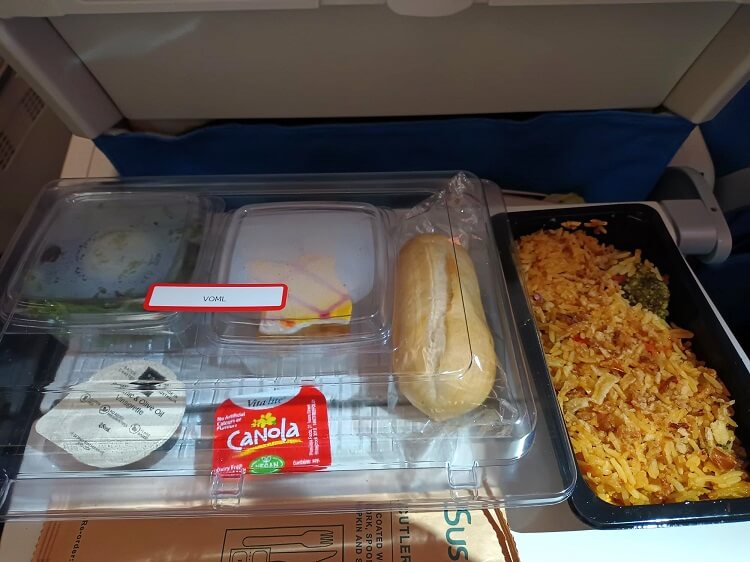 Xiamen Airlines in-flight vegetarian meal